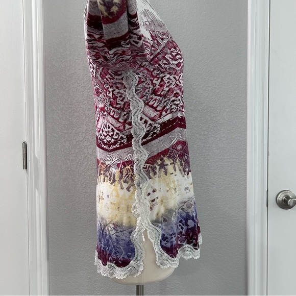 V Cristina 3/4 Sleeve Top - Picture 5 of 8